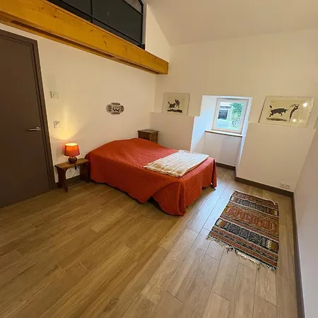 La Bergerie De Fay * Bains